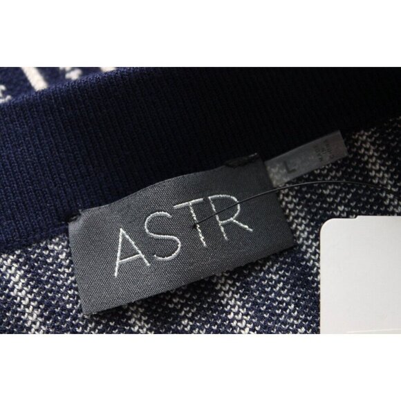 NWT ASTR Pencil Skirt Size Large Knit Navy White Striped Stretch Knee Length - Picture 9 of 12